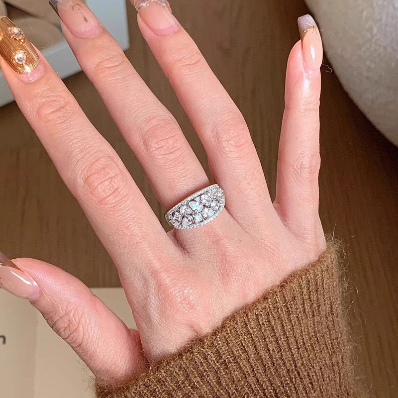 Oval Ice Bloom Ring