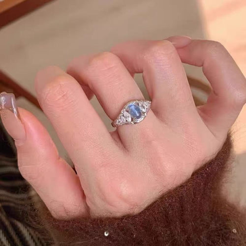 Blue Sapphire Eye adjustable S925 silver ring with vintage open design