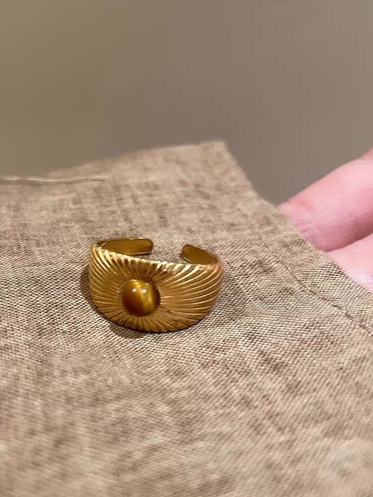Tiger Eye Gold adjustable vintage ring with warm gold tone